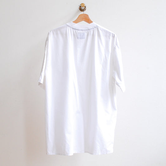 Witte Vintage T-Shirt Wakatipu Lake aan kapstok