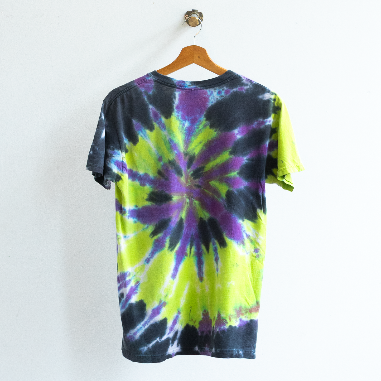 vintage grunge tie dye t-shirt in purple green yellow black