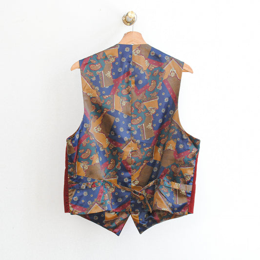Bordeaux Corduroy Vintage Gilet back in patterned fabric