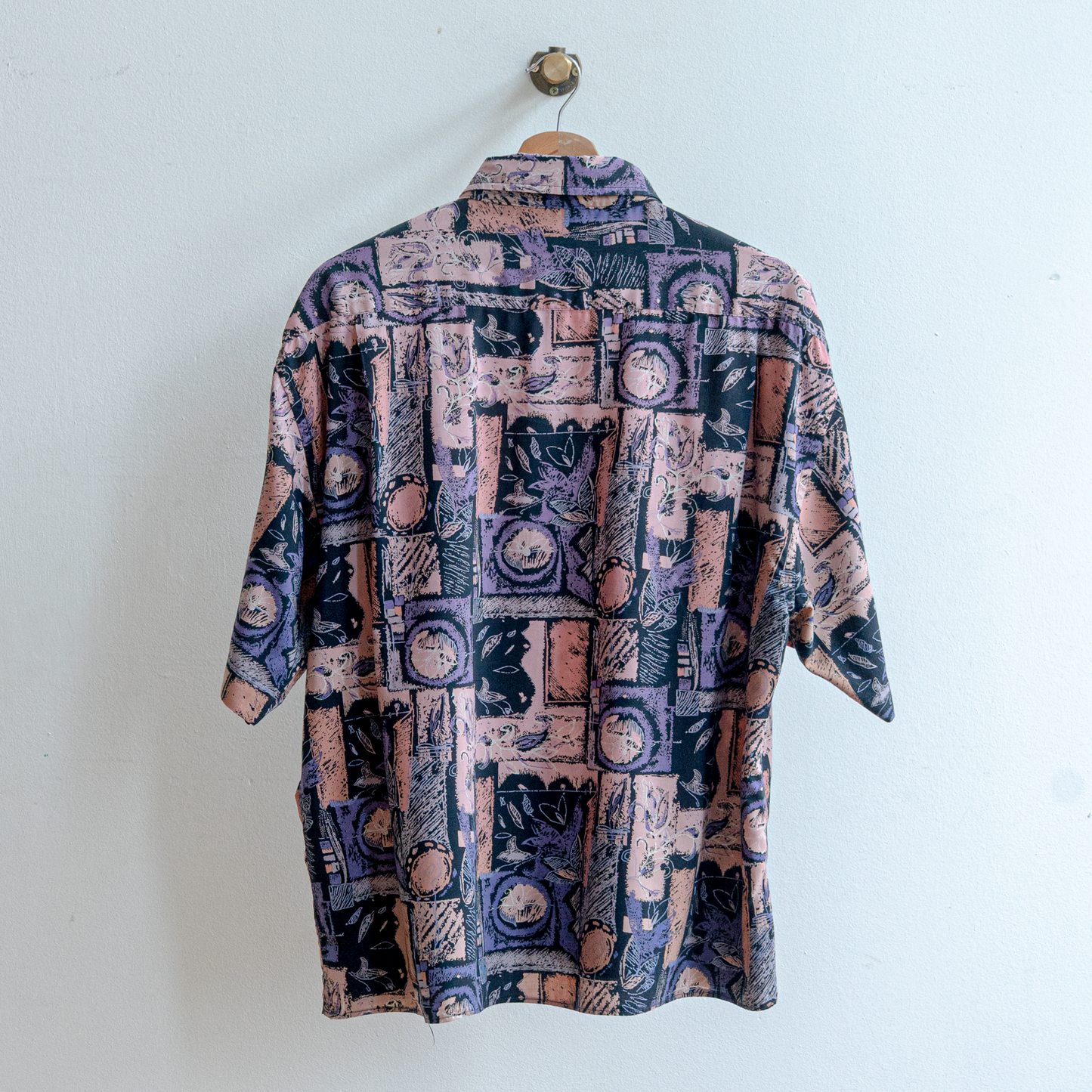 back of purple abstract 90s vintage shirt fresh vintage
