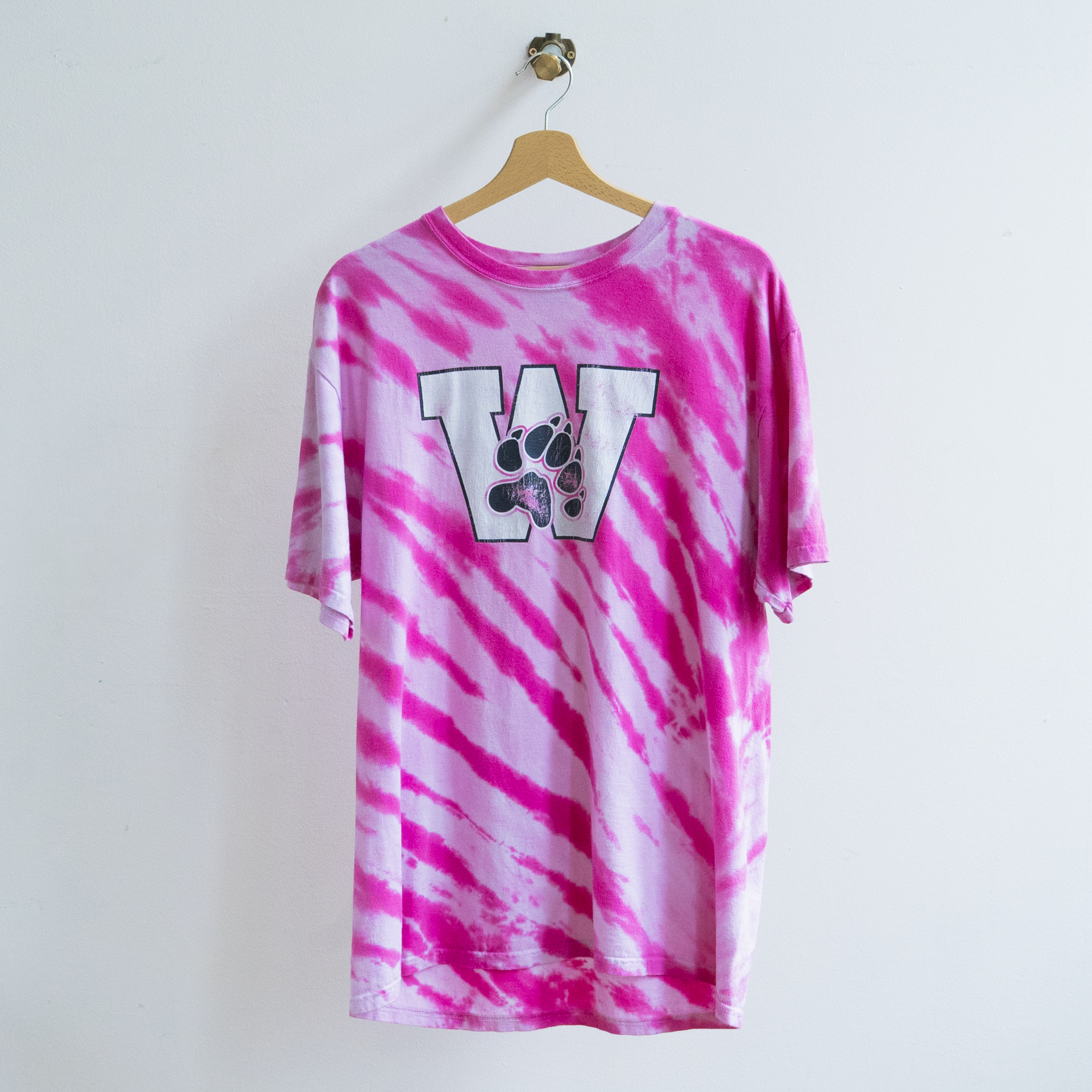pink 2000s t-shirt