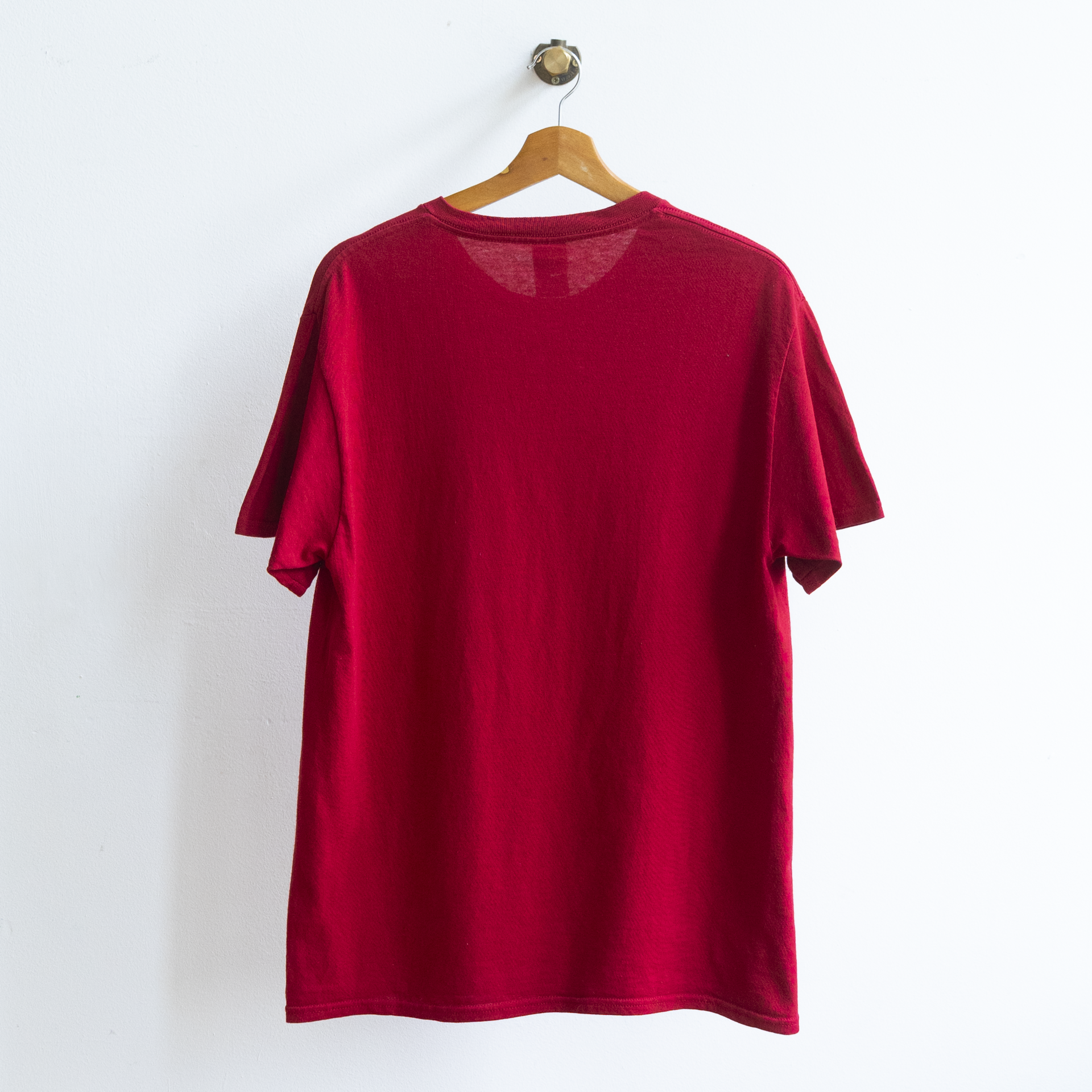 back of secondhand red Apollo 11 t-shirt