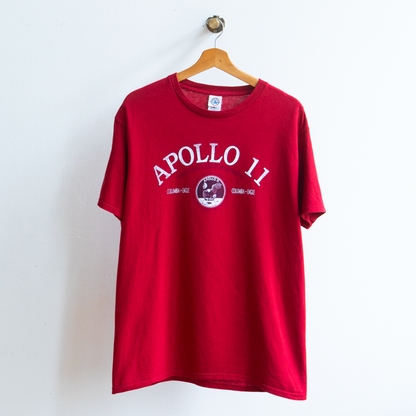 secondhand red apollo 11 t-shirt