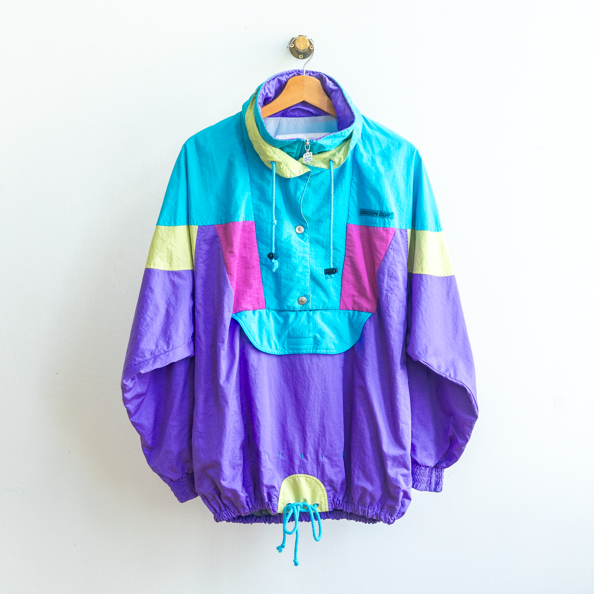 funky vintage sportswear training jacket