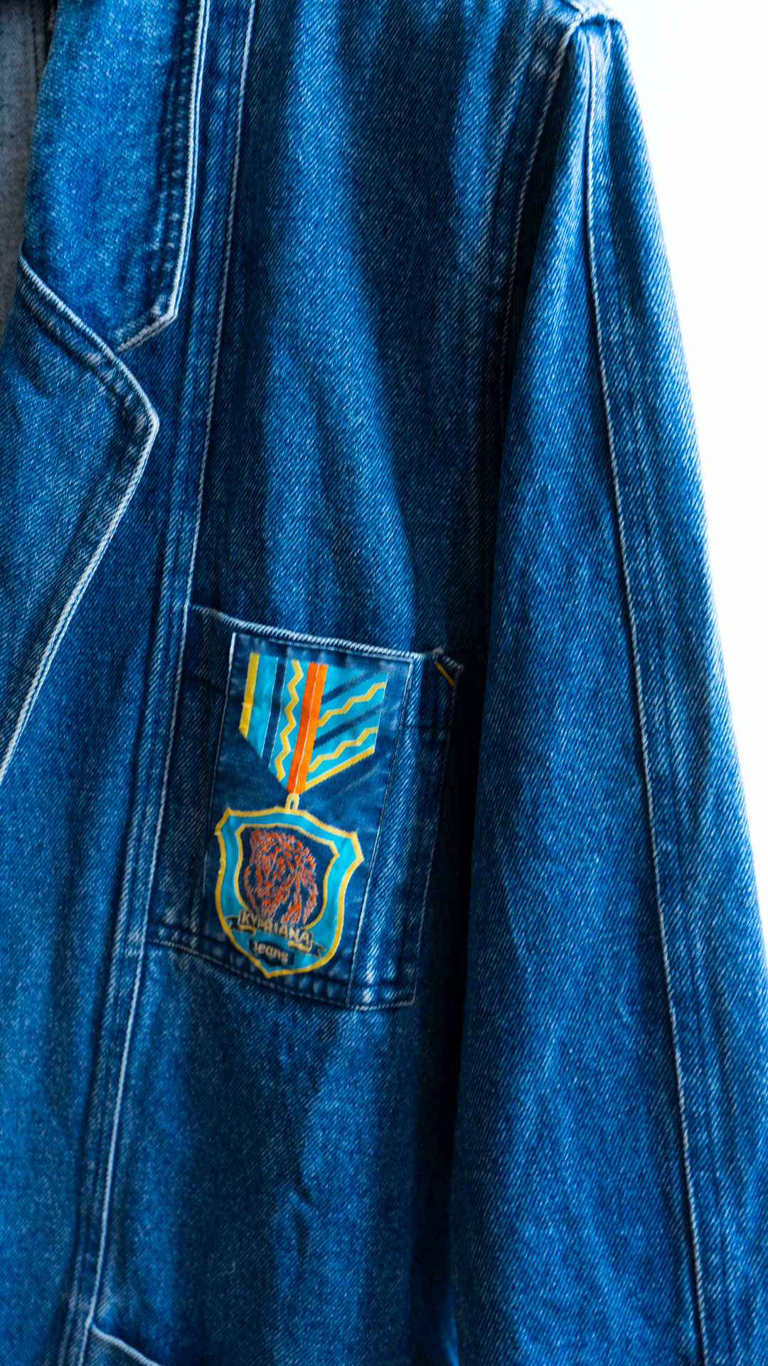 close-up pocket secondhand jeans blazer late 90s