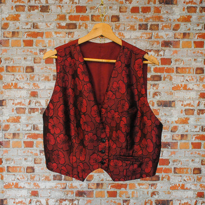 jaren-90-gilet-in-bordeaux-met-bloemen-patroon
