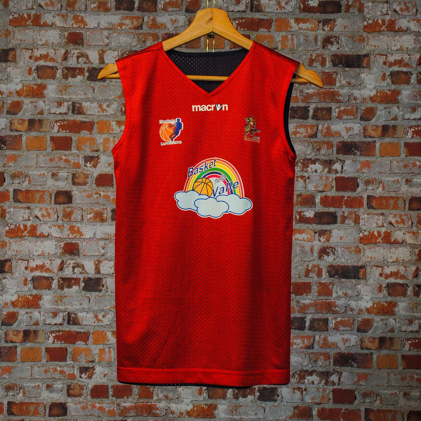 Fresh-vintage-basketball-jersey-with-rainbow-logo-front-picture