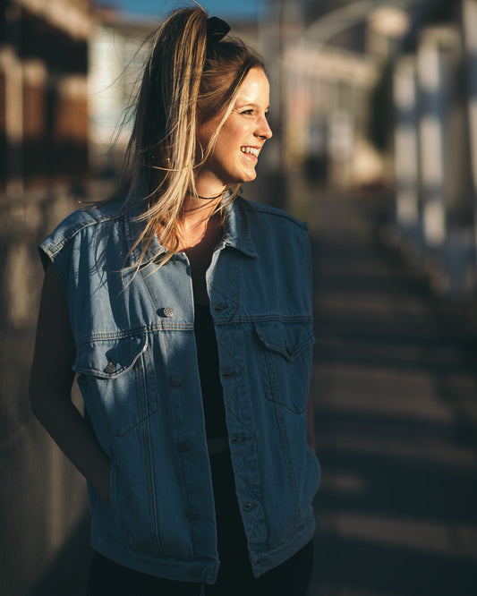 Soft Edge Sleeveless Jeans Jacket
